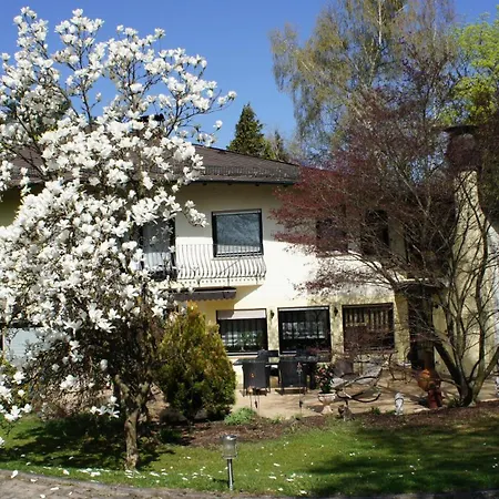 בית הארחה Park Ambiente Friedberg 3*
